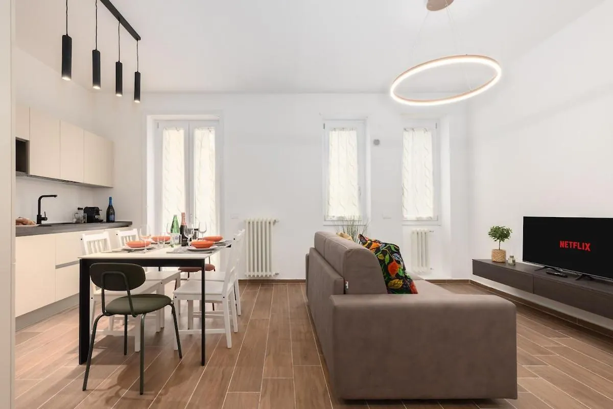 I San Siro I Steps To Metro, Ac & Free Wifi Apartment Milan 0*,