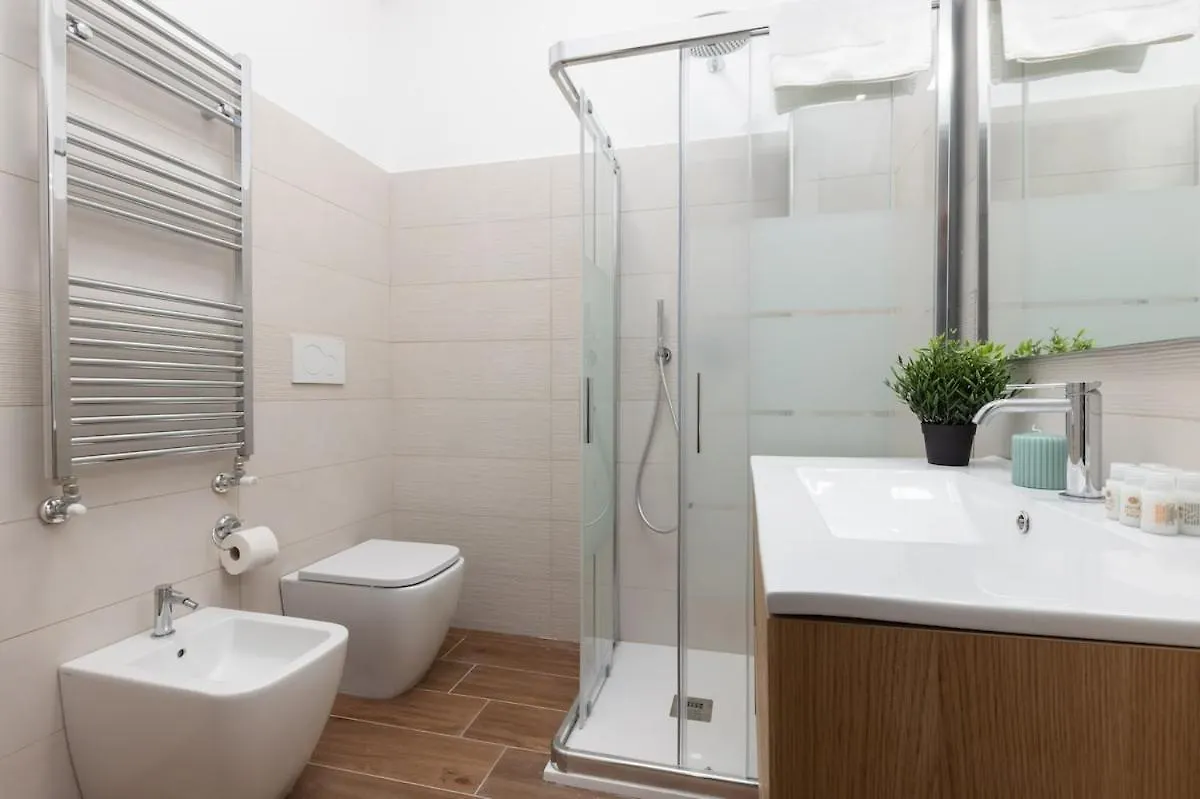 I San Siro I Steps To Metro, Ac & Free Wifi Apartment Milan