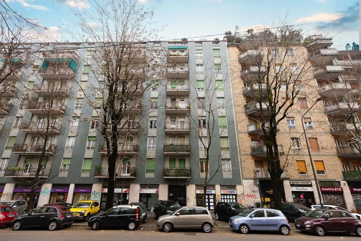 I San Siro I Steps To Metro, Ac & Free Wifi Apartment Milan
