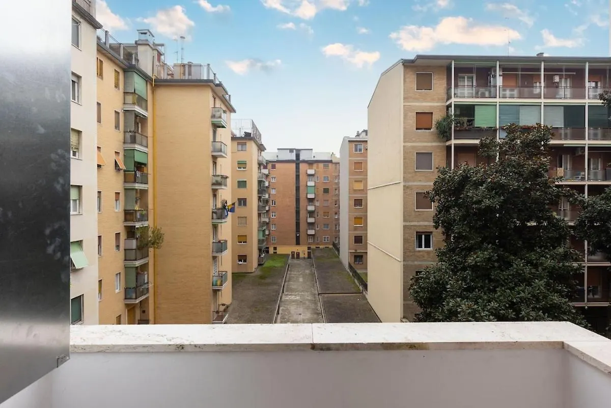 I San Siro I Steps To Metro, Ac & Free Wifi Apartment Milan